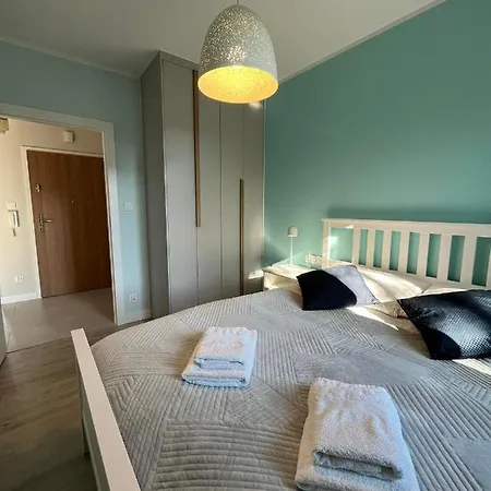 Olimpijska 1b & 1t شقة *