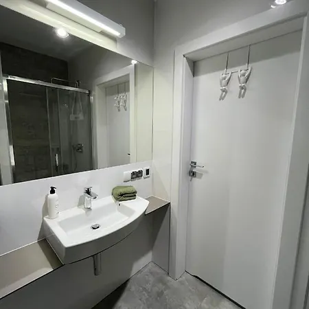 Olimpijska 1b & 1t شتوروك